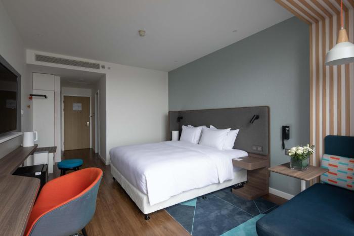 holiday inn express xian high tech south an ihg hotel