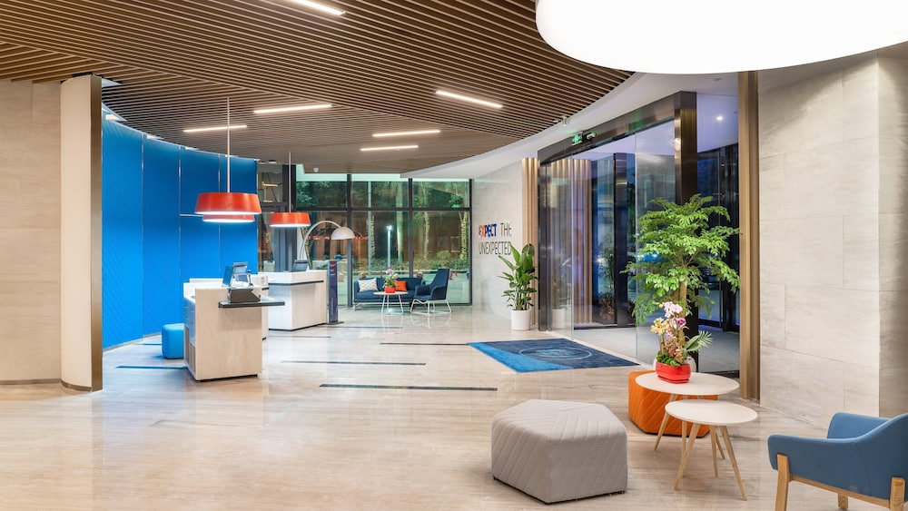 holiday inn express yangjiang city center an ihg hotel