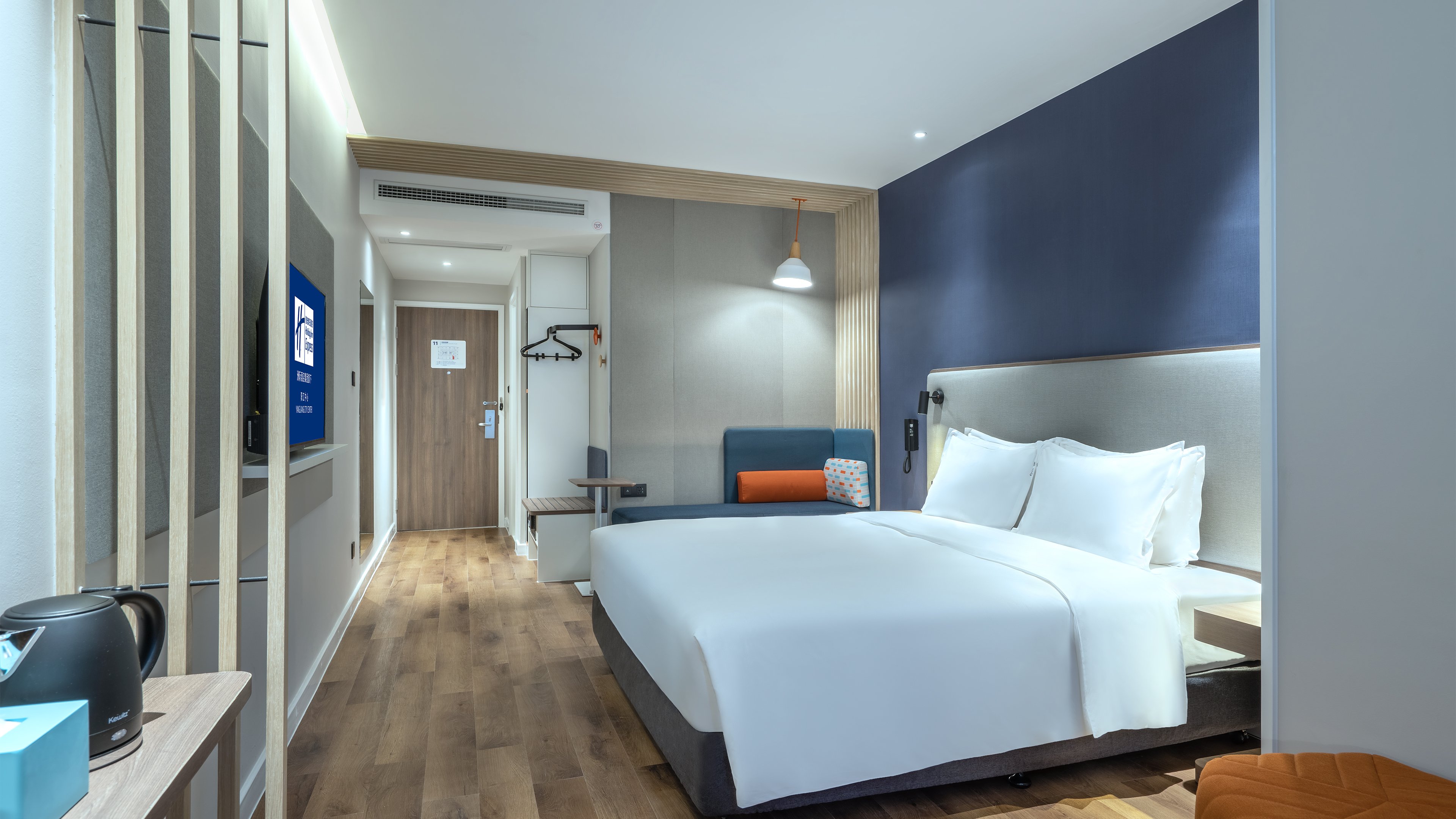 holiday inn express yangjiang city center an ihg hotel