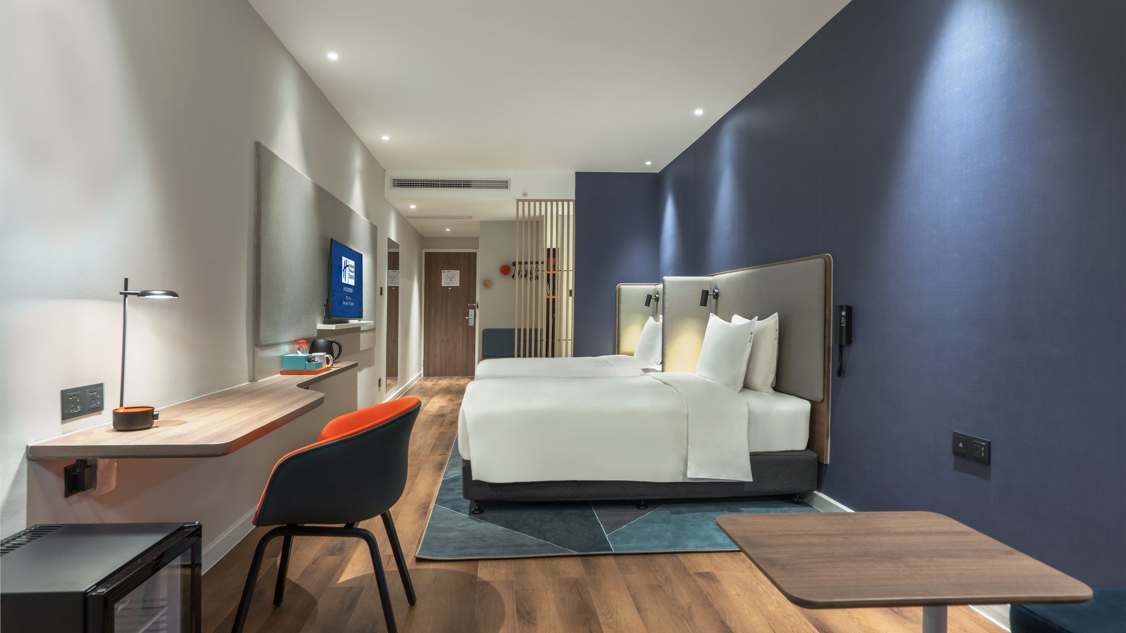 holiday inn express yangjiang city center an ihg hotel