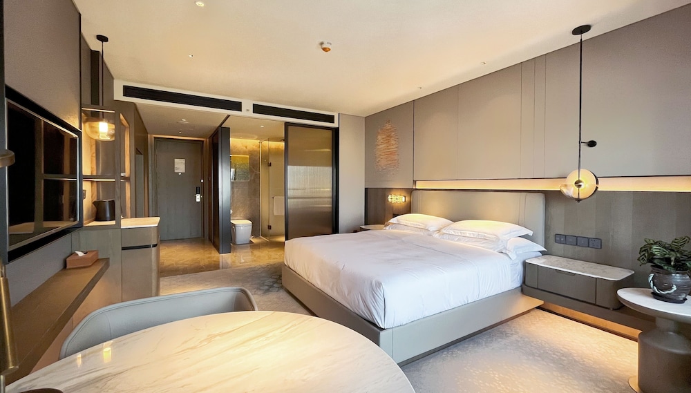crowne plaza hohhot city center an ihg hotel