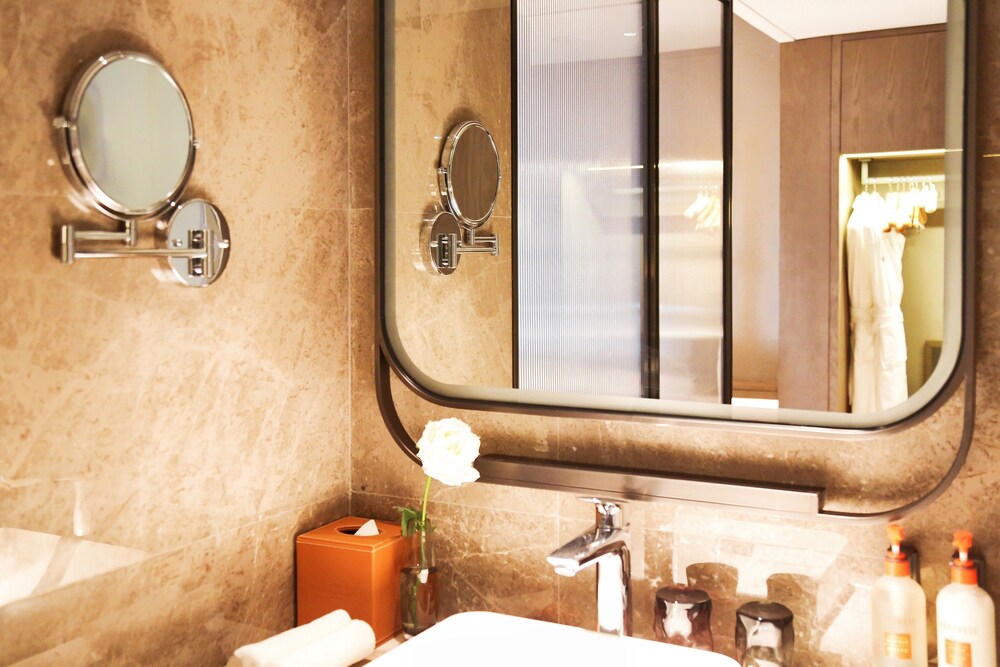 crowne plaza hohhot city center an ihg hotel