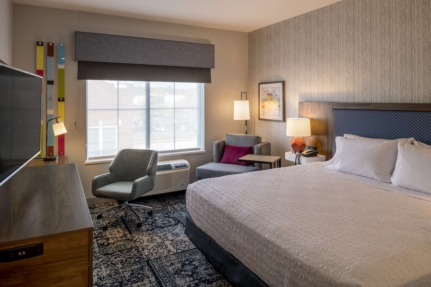 hampton inn and suites huntington downtown