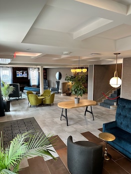 hampton inn and suites huntington downtown