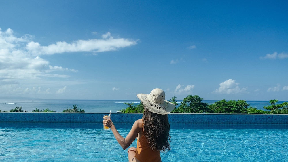 holiday inn bali sanur an ihg hotel