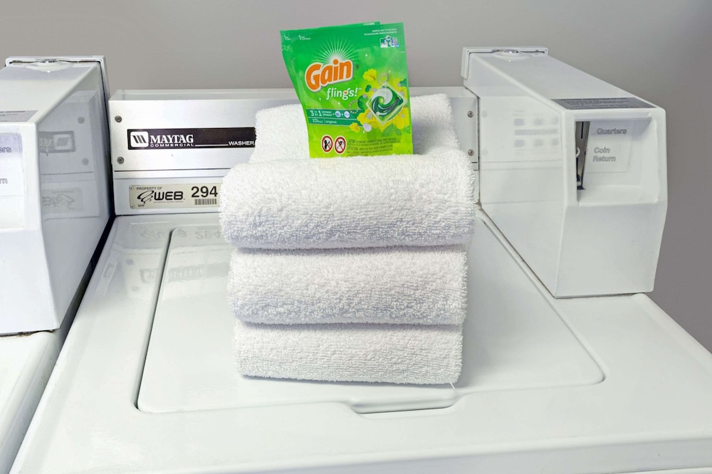 aiden by best western south reno