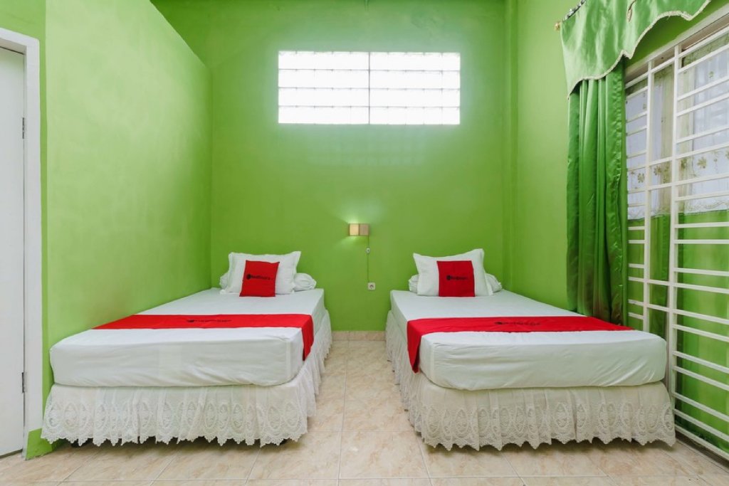 reddoorz syariah near museum tsunami aceh 2