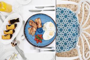 acanthus blue