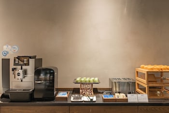 holiday inn express shanghai expo centre an ihg hotel