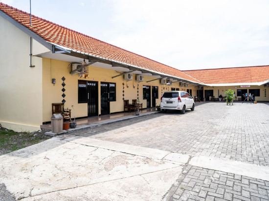 koolkost syariah near transmart tegal