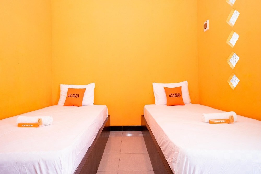 koolkost syariah near transmart tegal