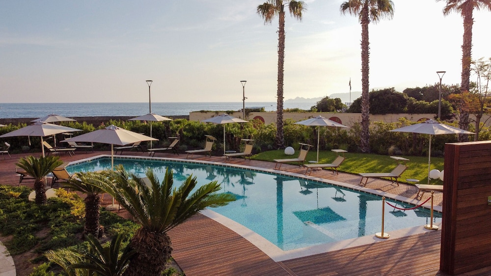 grand hotel torre fara