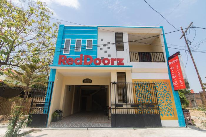 reddoorz syariah near politeknik negeri madiun