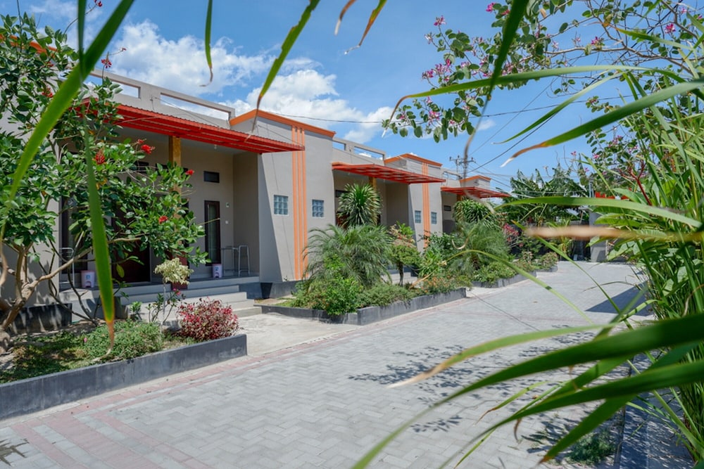 reddoorz near taman makam pahlawan tatura