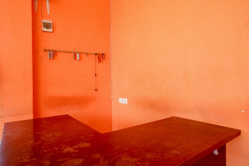 reddoorz near taman makam pahlawan tatura