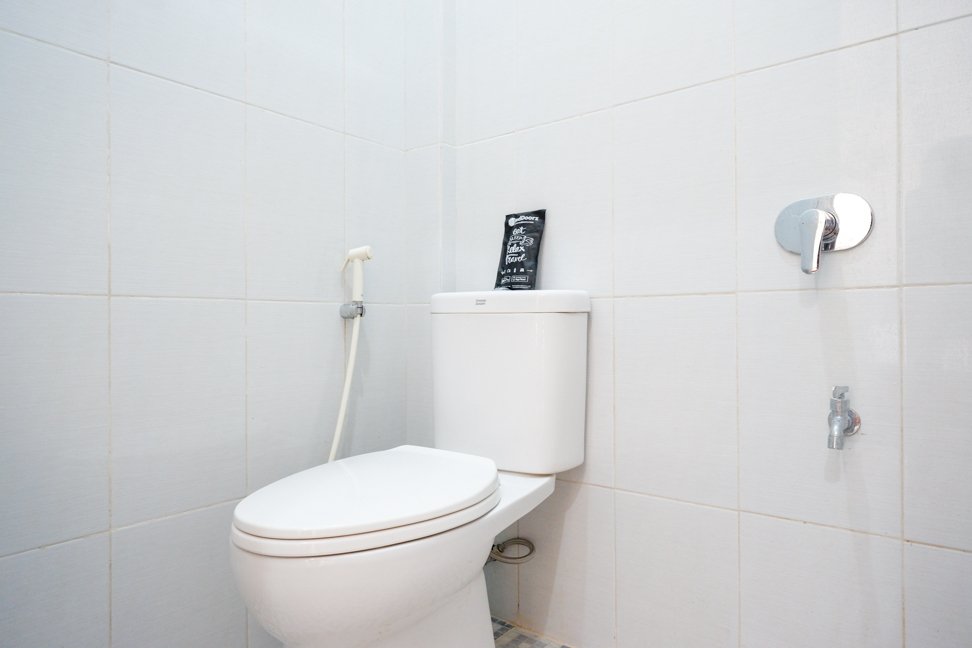 reddoorz near padang golf adisucipto