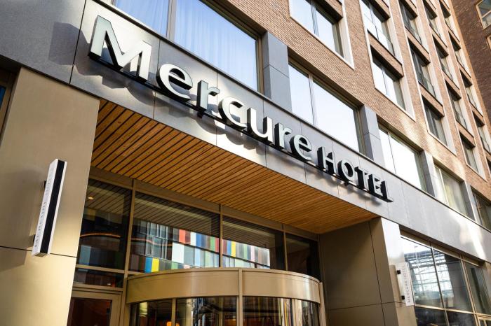 mercure amsterdam north station