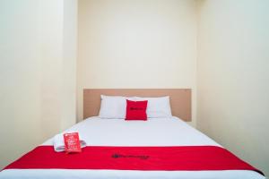 reddoorz syariah near taman siring 2