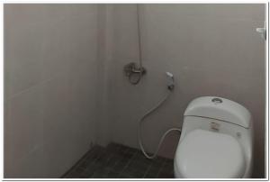 reddoorz syariah near rsud zainoel abidin banda aceh
