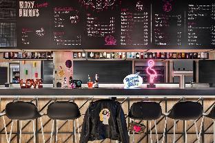 moxy duesseldorf city