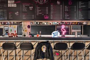 moxy duesseldorf city
