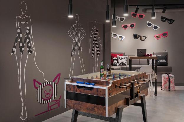 moxy duesseldorf city