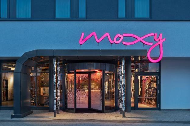 moxy duesseldorf city