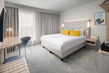 courtyard by marriott paris charles de gaulle central airport