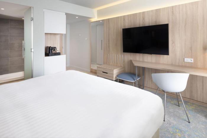 courtyard by marriott paris charles de gaulle central airport