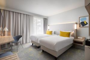 courtyard by marriott paris charles de gaulle central airport