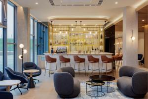 courtyard by marriott paris charles de gaulle central airport