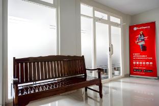 reddoorz near sleman city hall 2