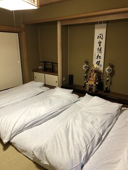 kanazawa hachitabi kasaichi