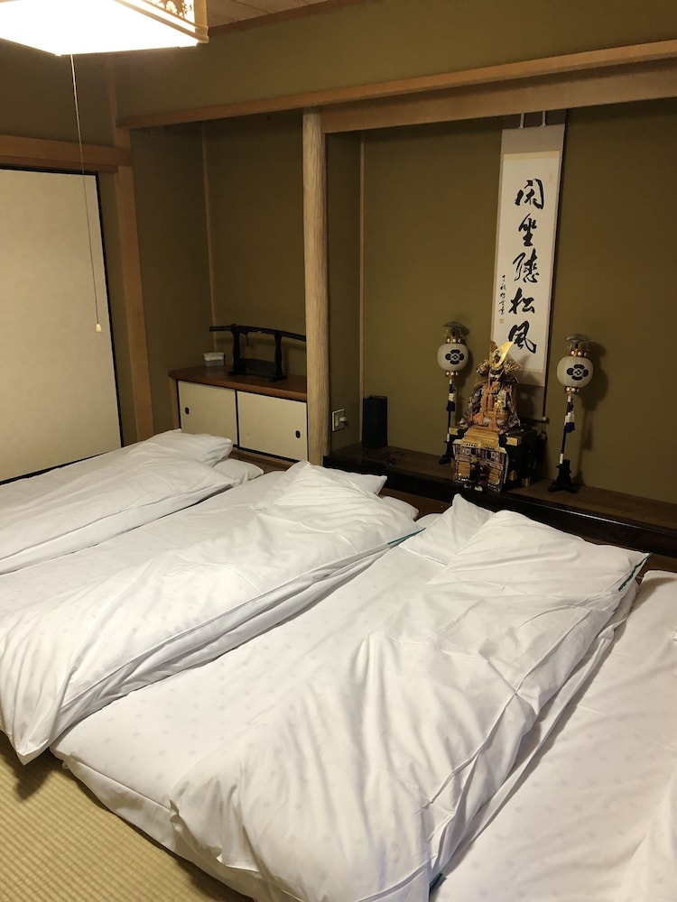 kanazawa hachitabi kasaichi