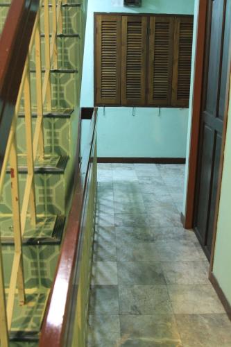 swan inn2 guest house