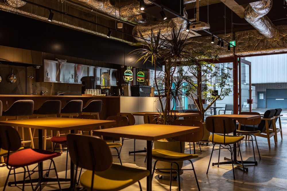 unplan fukuoka hostel