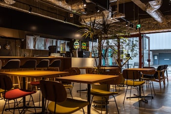 unplan fukuoka hostel