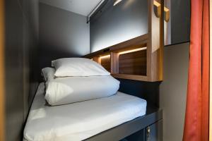 unplan fukuoka hostel