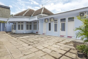 reddoorz syariah bondowoso city center