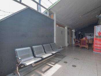 Hotel Permata Inn By Reddoorz,,0 star