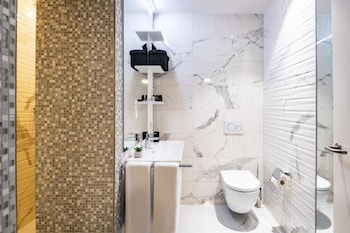 The Gate Boutique Hotel Zurich,Riethofstrasse 15,3.5 star