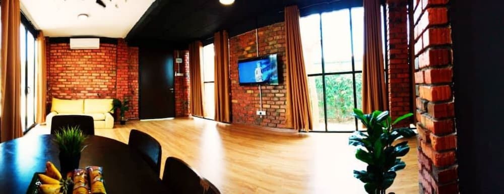 petak padin cottage by the pool