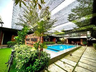 petak padin cottage by the pool