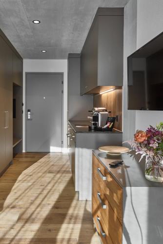 boarding house boho