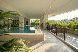 the rise suites hotel chiang mai