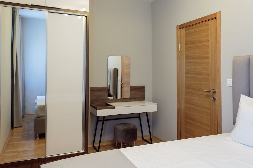 apartments mala laguna