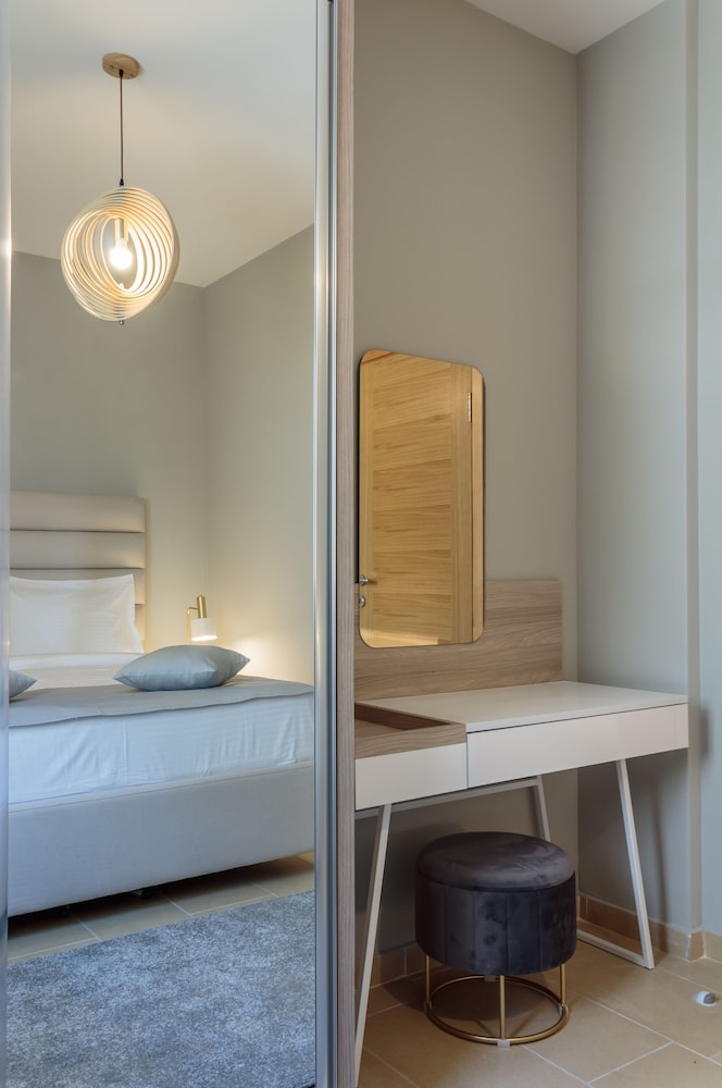 apartments mala laguna