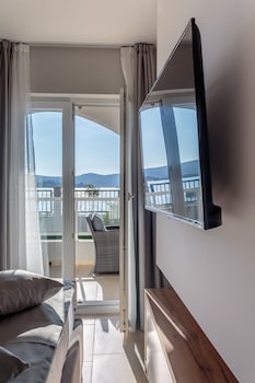 apartments mala laguna