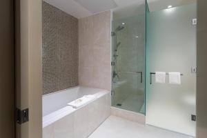 the sutton place hotel toronto