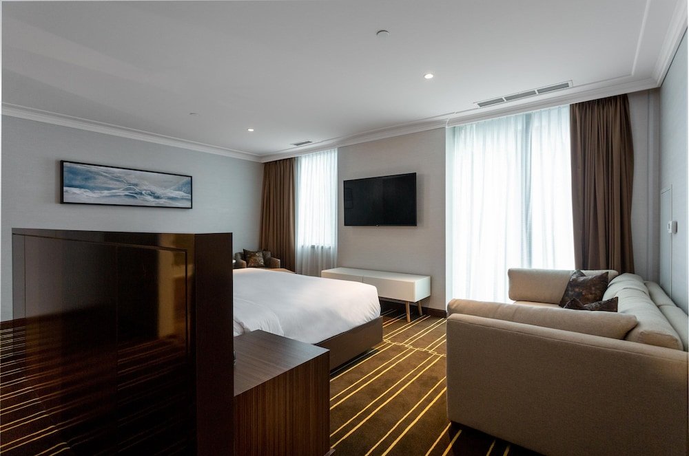 the sutton place hotel toronto